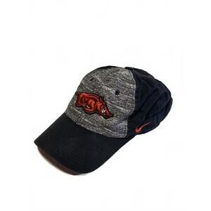 Nike Arkansas Razorbacks Baseball Cap - Black and Red Adjustable